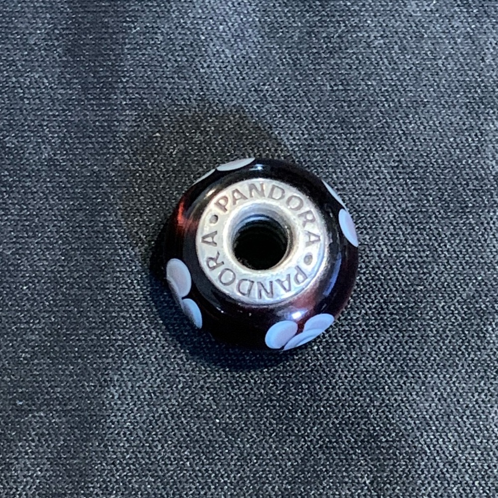 PANDORA CHARM